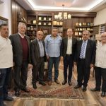 محافظ بعلبك الهرمل يستقبل وفد من ملتقى متقاعدي الأمن العام في مكتبه.